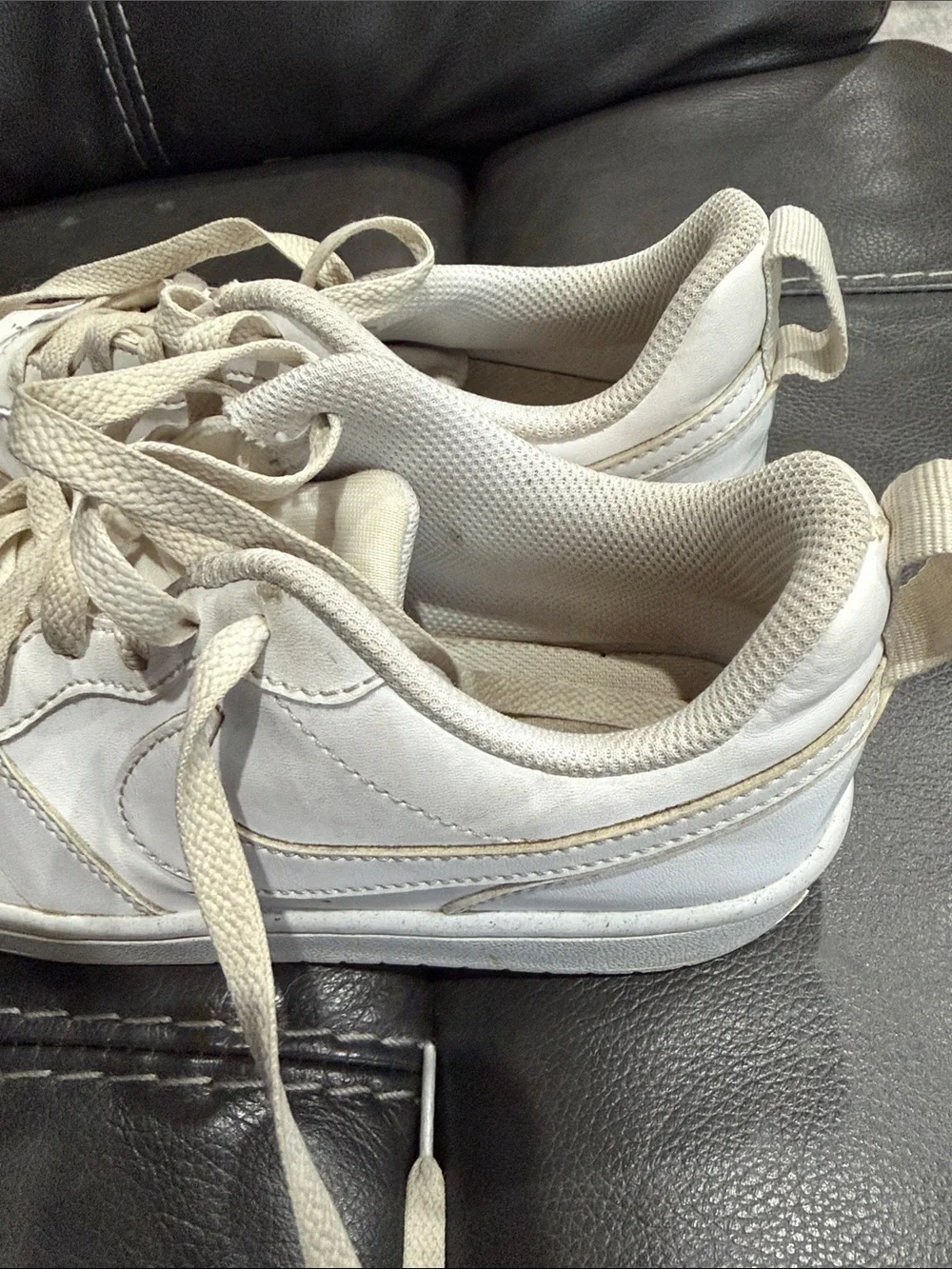 Nike kids low
